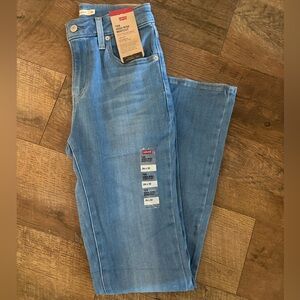 Levi's High Rise Boot Cut Jeans 26